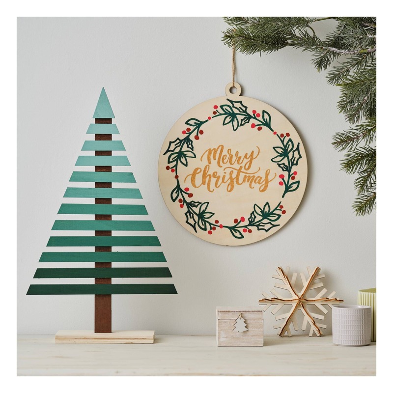 Festive wooden crafts